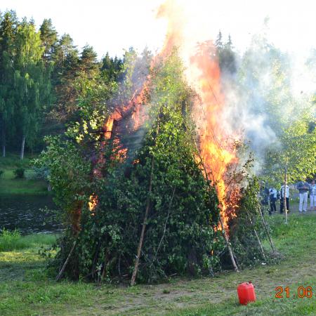 Näytä suurempi kuva