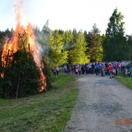 Näytä suurempi kuva