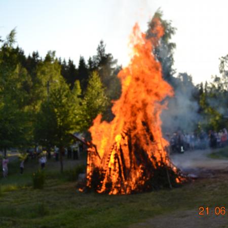 Näytä suurempi kuva