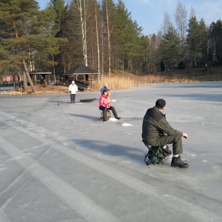 Näytä suurempi kuva