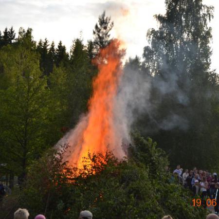 Näytä suurempi kuva