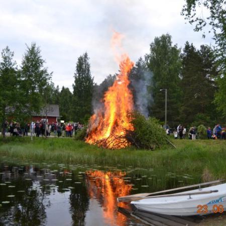 Näytä suurempi kuva